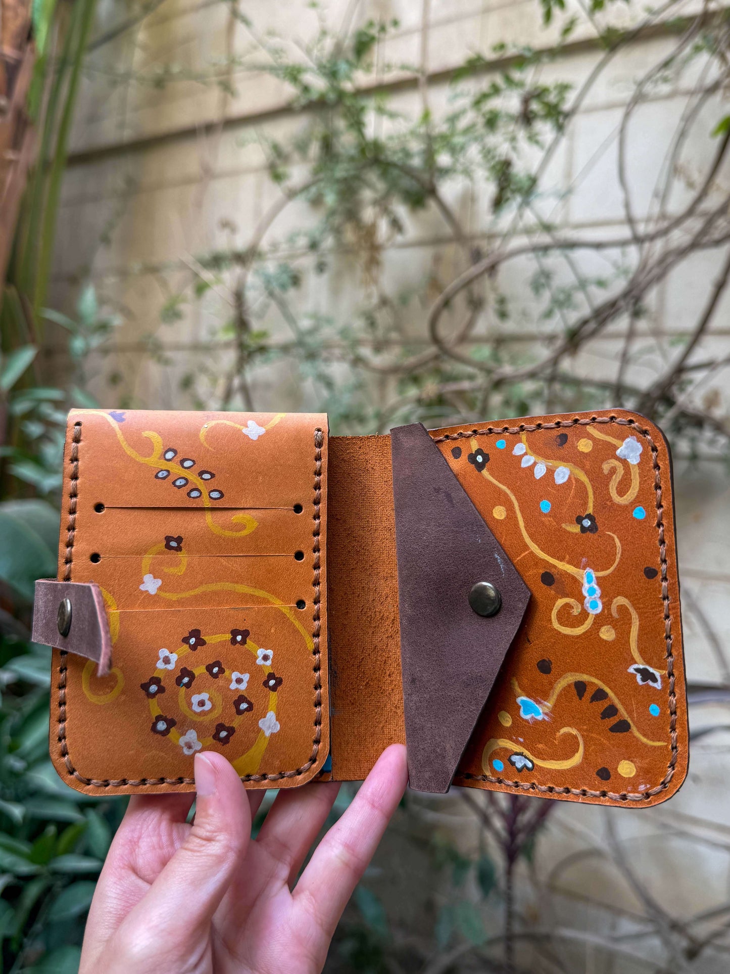 Hand painted Khayameya leather wallet