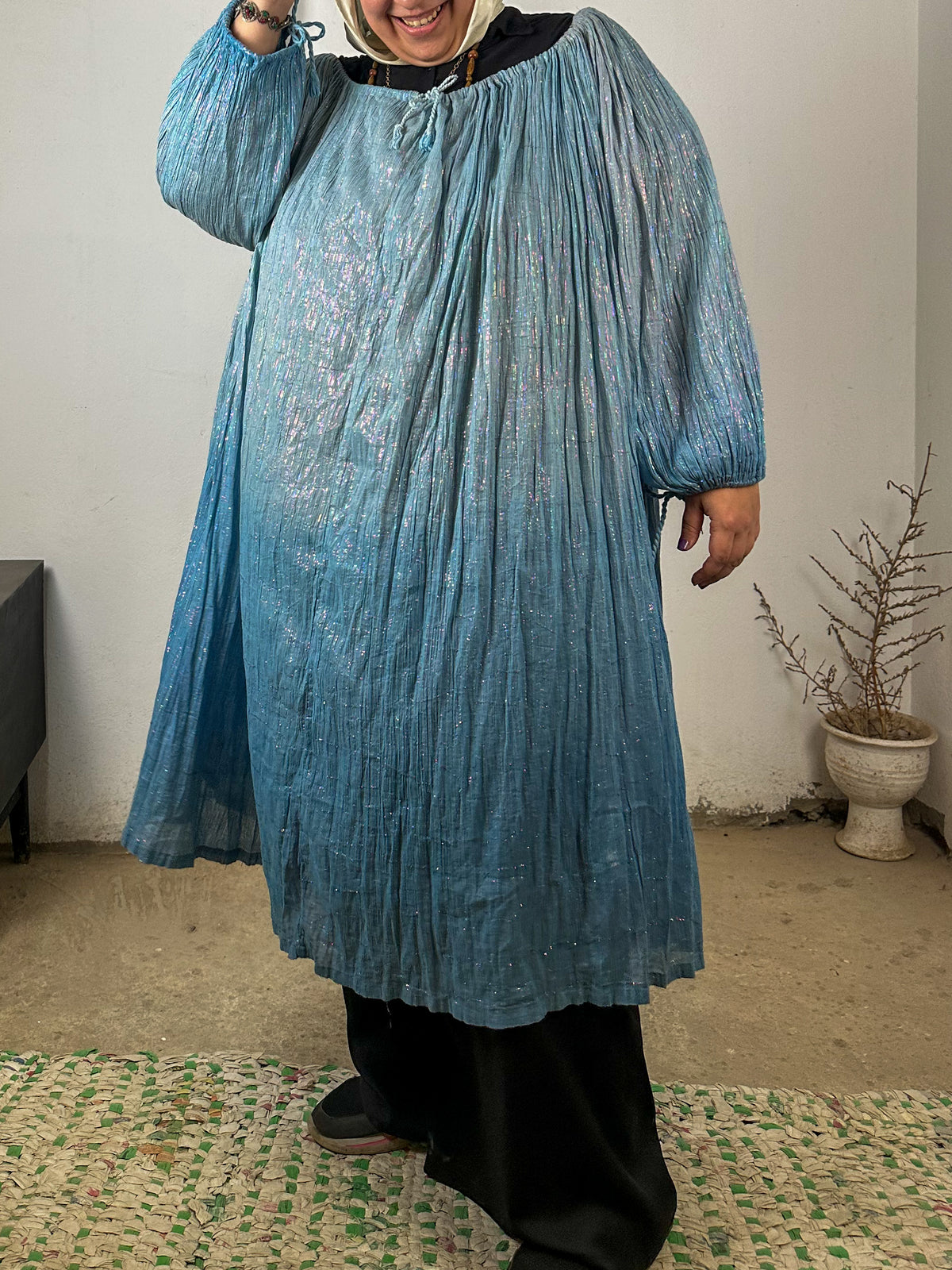 Gradient Blue Sparkly Dress (Curvy)