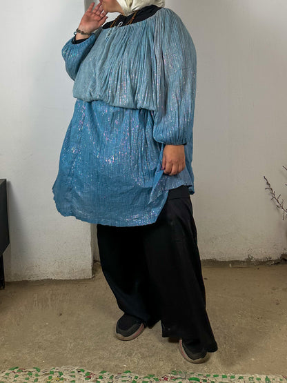 Gradient Blue Sparkly Dress (Curvy)