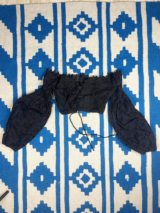 Eyelet Off-shoulder Black Top
