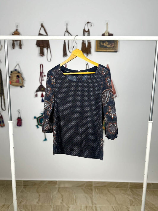 Patterned Black Top