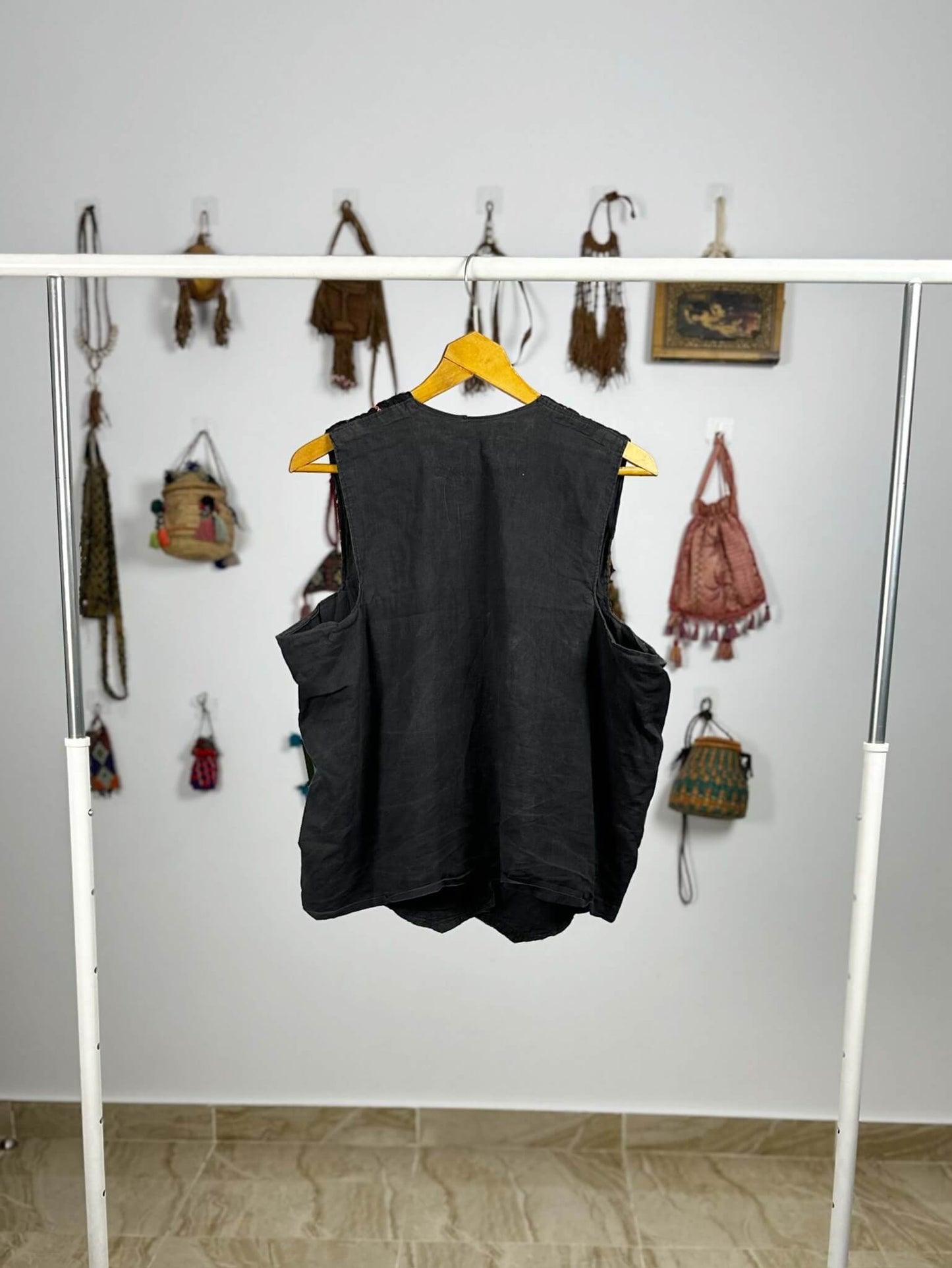 Siwa Embroidered Black Vest