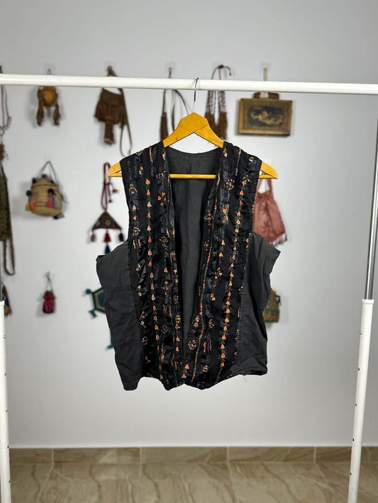 Siwa Embroidered Black Vest