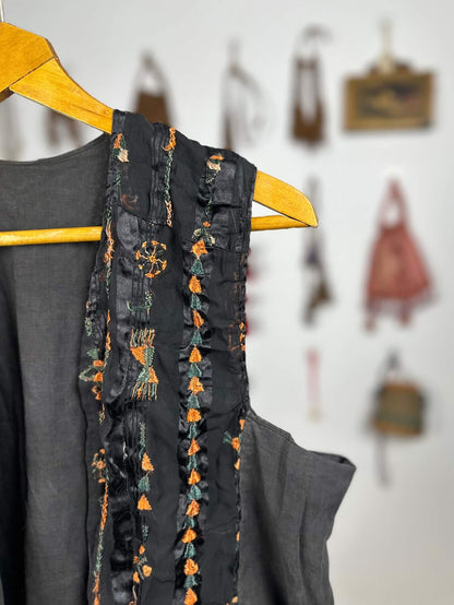 Siwa Embroidered Black Vest