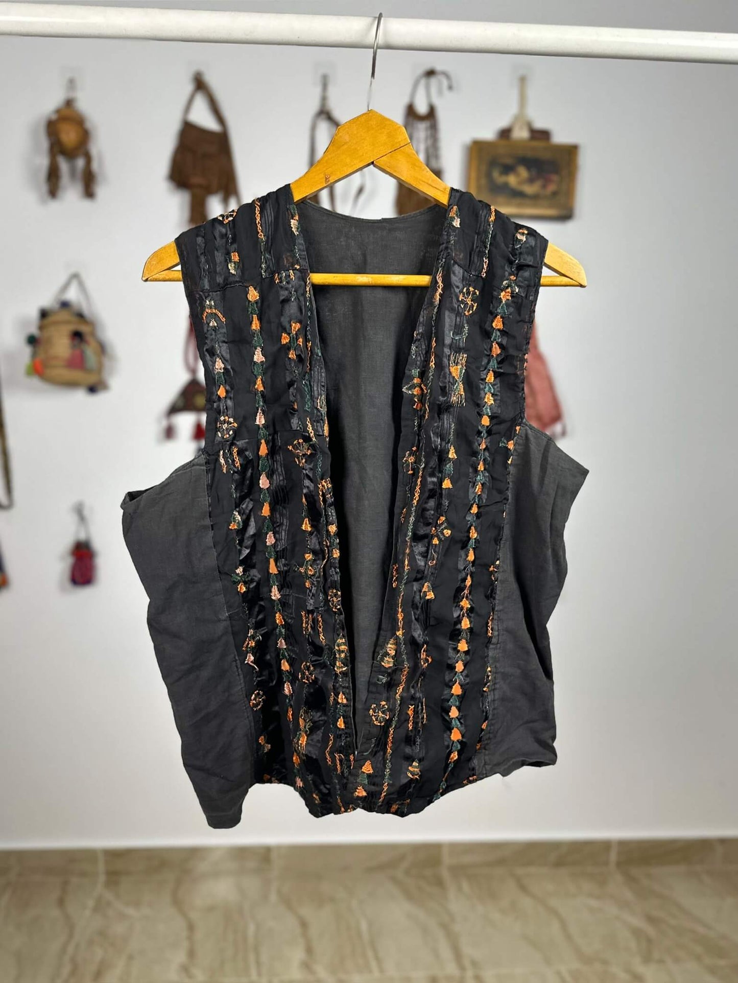 Siwa Embroidered Black Vest